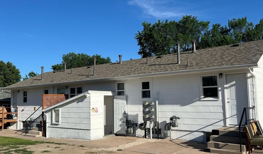 351 E 2nd St, Akron, CO 80720 - 5 Beds, 5 Bath