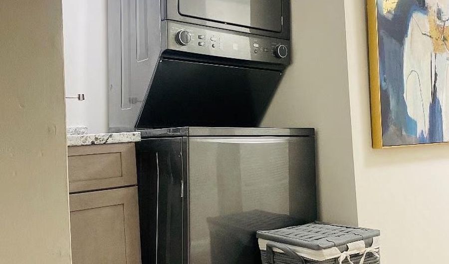 204 ASCOT Pl NE, Washington, DC 20002 - 1 Beds, 1 Bath