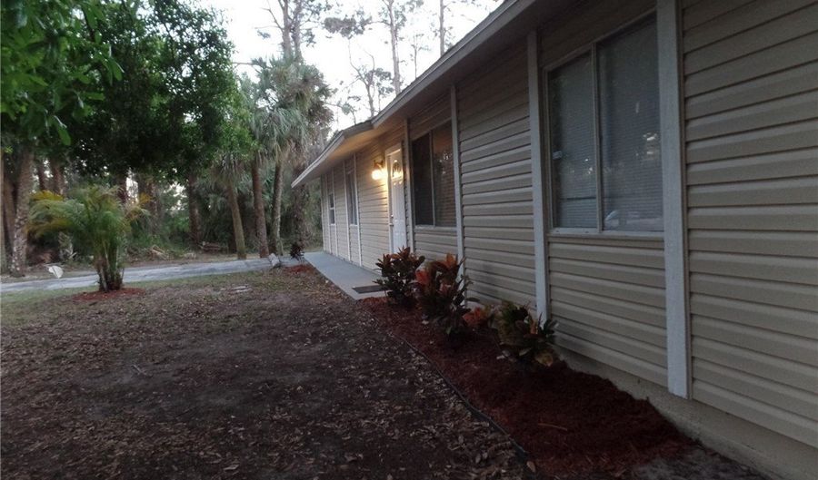 2307 Monroe Ave, Alva, FL 33920 - 4 Beds, 2 Bath