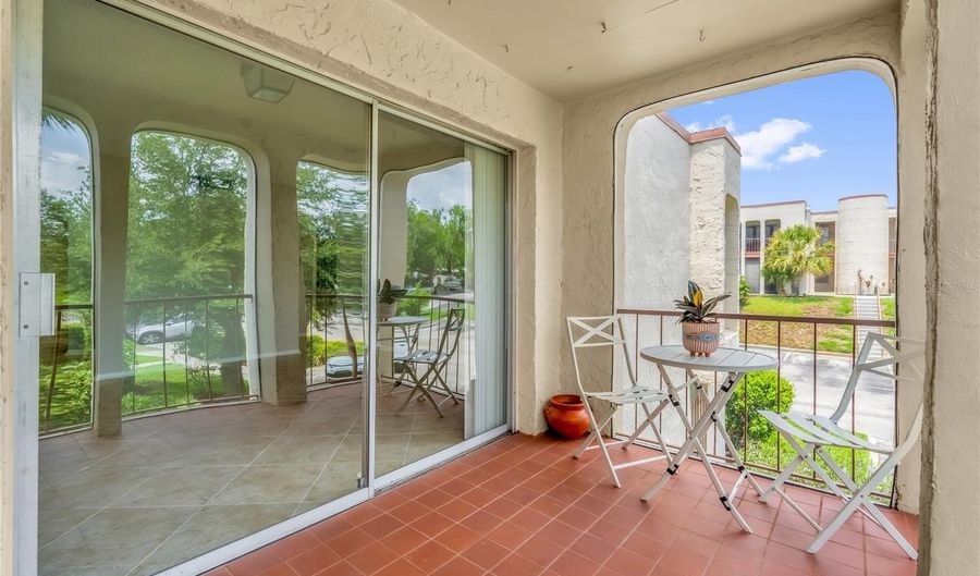 514 ORANGE Dr 31, Altamonte Springs, FL 32701 - 2 Beds, 2 Bath