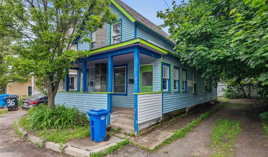 40-40 Convent Sq, Burlington, VT 05401 - 6 Beds, 3 Bath