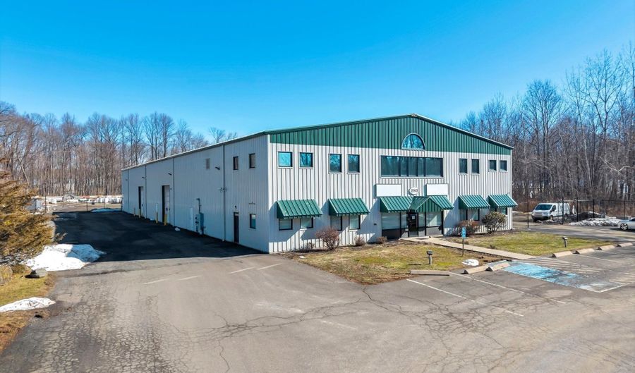 280 Schoolhouse Rd, Cheshire, CT 06410 - 0 Beds, 0 Bath