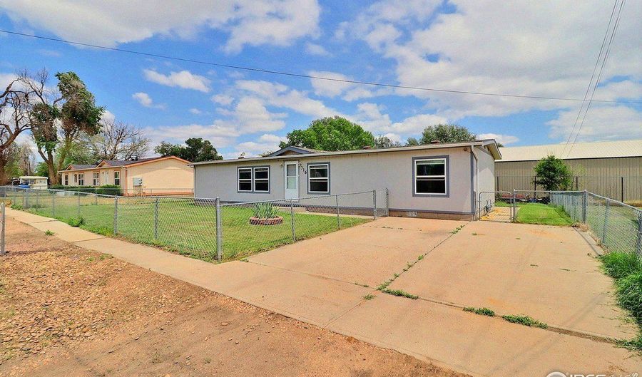 316 S 3rd Ave, Ault, CO 80610 - 3 Beds, 2 Bath