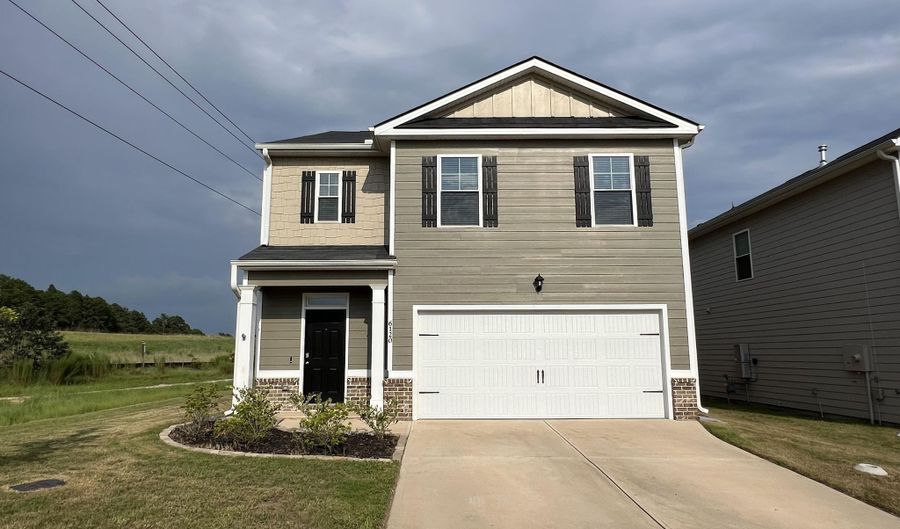 6120 Beadlow St, Aiken, SC 29801 - 5 Beds, 3 Bath