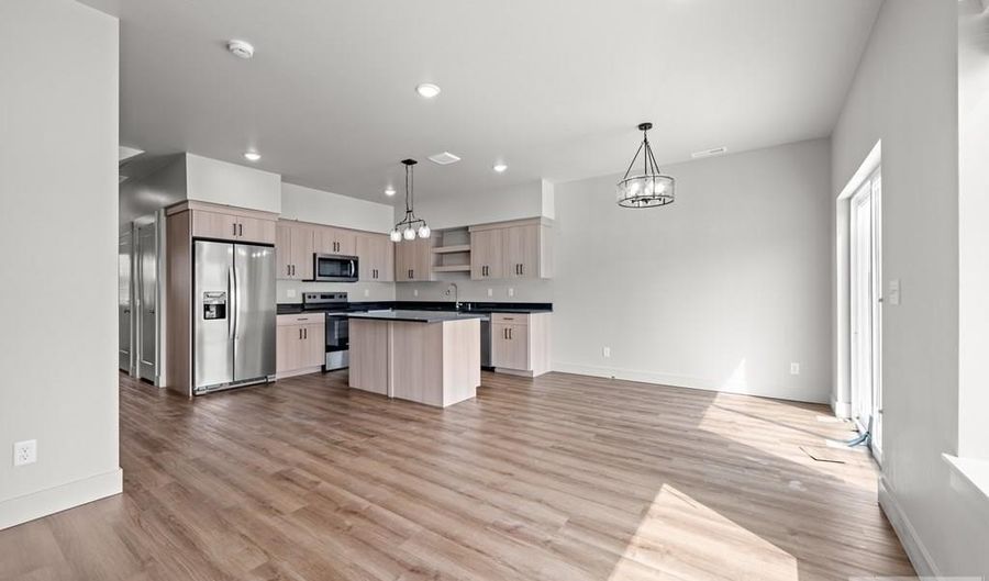 2764 Derrald Loop, Ammon, ID 83406 - 3 Beds, 3 Bath