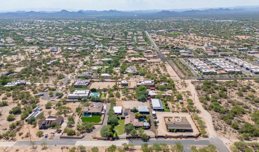30434 N 59TH St, Cave Creek, AZ 85331 - 3 Beds, 2 Bath