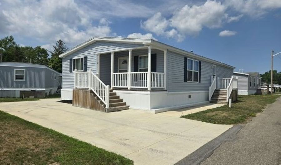 1411 Center Dr 132, Alden, NY 14004 - 3 Beds, 2 Bath