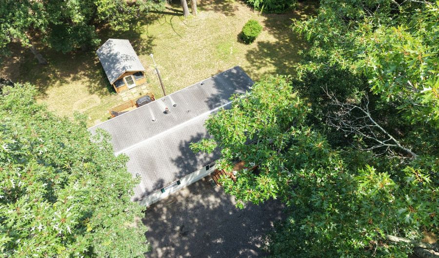27 August Dr, Brooklyn, CT 06234 - 3 Beds, 2 Bath