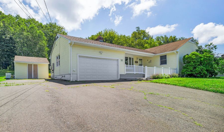 66 Mattatuck Rd, Bristol, CT 06010 - 3 Beds, 2 Bath