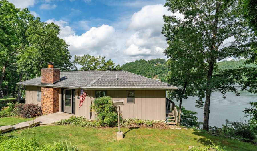 22627 Montego Bay Rd, Abingdon, VA 24211 - 2 Beds, 2 Bath