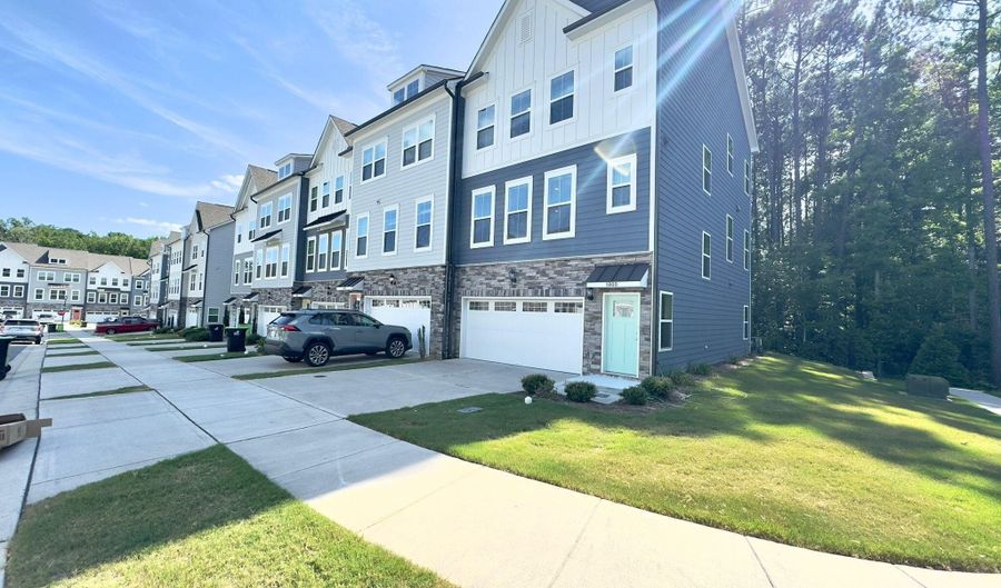 1800 Stroup St, Apex, NC 27502 - 3 Beds, 4 Bath
