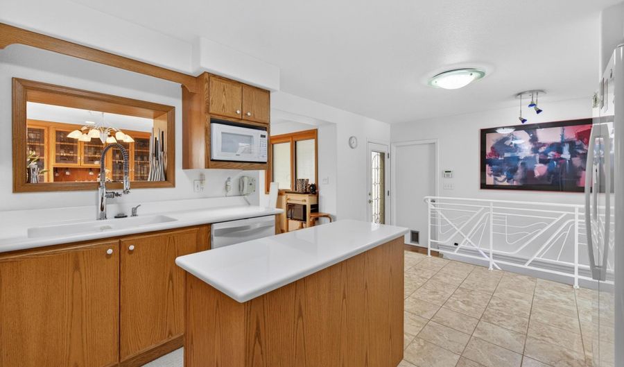 3080 Cotton Creek Pl, Casper, WY 82604 - 5 Beds, 4 Bath