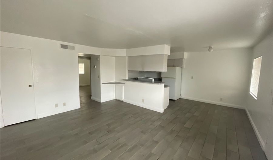 4961 Apollostar Ct 3, Las Vegas, NV 89115 - 2 Beds, 1 Bath