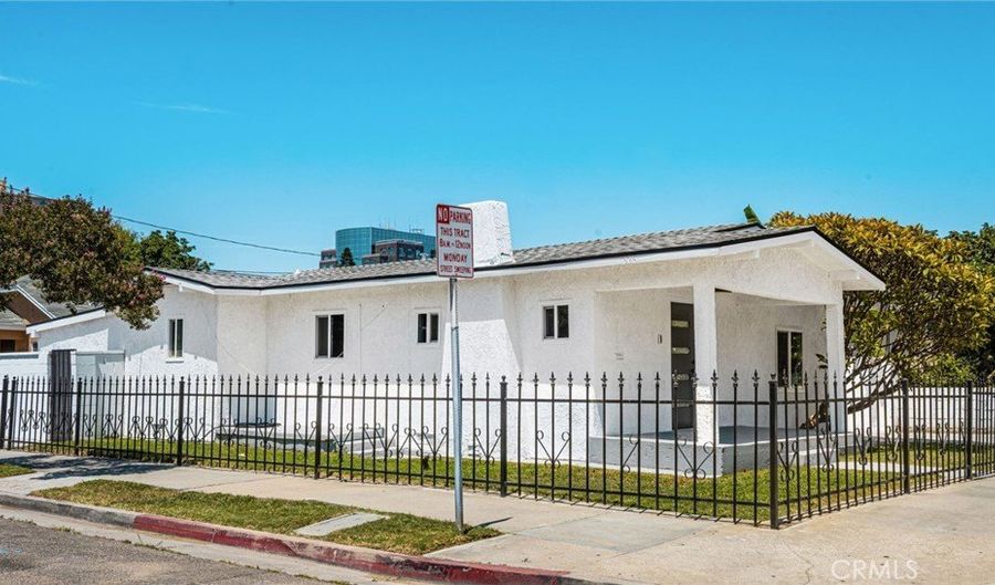 326 S Clementine, Anaheim, CA 92805 - 3 Beds, 2 Bath