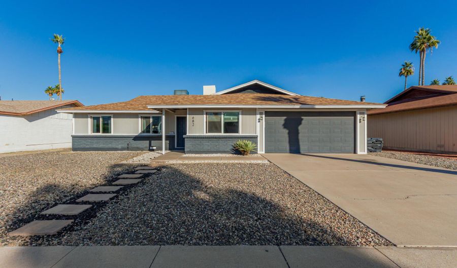 682 W GAIL Dr, Chandler, AZ 85225 - 3 Beds, 2 Bath