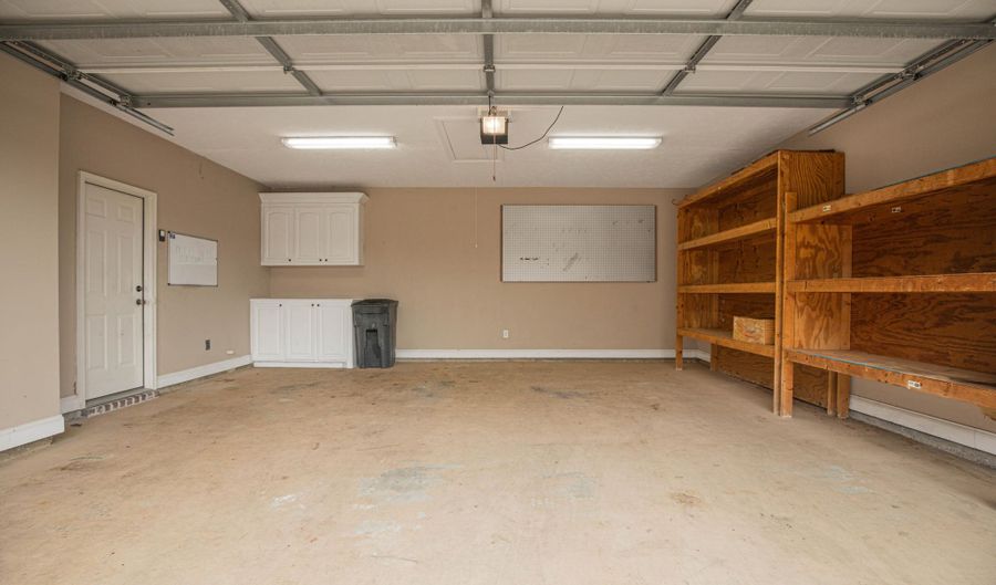 403 Evian Way, Brandon, MS 39042 - 3 Beds, 2 Bath