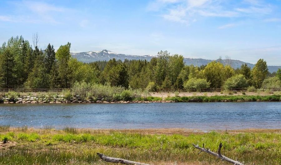 L8 B1 River Bank Drive 8, Cascade, ID 83611 - 0 Beds, 0 Bath