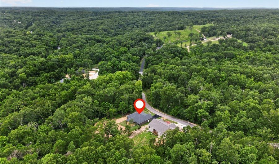 4 McGaugh Dr, Bella Vista, AR 72714 - 4 Beds, 2 Bath