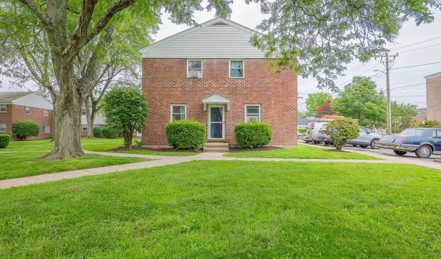 51 Park Ave 2-13, Danbury, CT 06810 - 3 Beds, 1 Bath