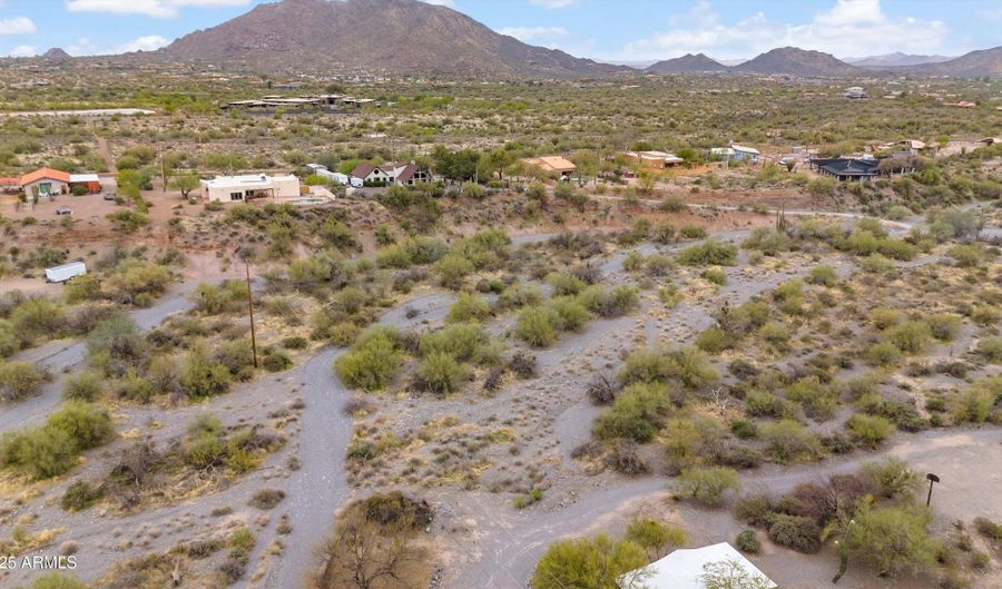 7080 E ARROYO Rd, Cave Creek, AZ 85331 - 3 Beds, 2 Bath