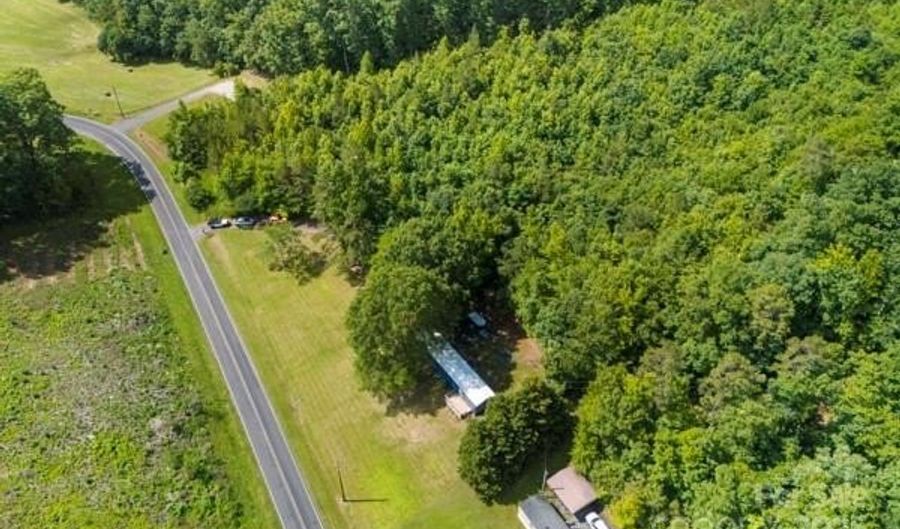 41042 Dennis Rd, Albemarle, NC 28001 - 2 Beds, 2 Bath