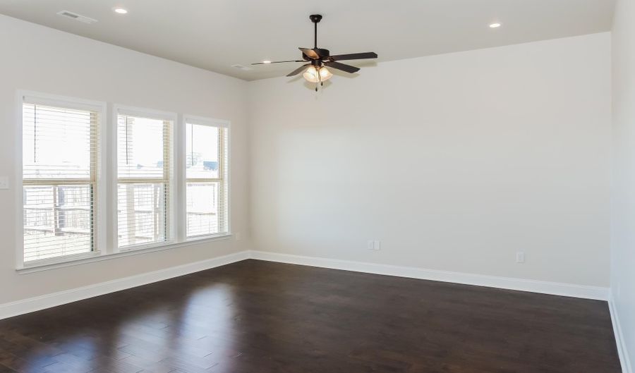 27346 Dieken Dr, Athens, AL 35613 - 3 Beds, 2 Bath