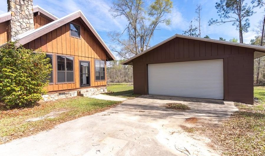 55 Ag Ln, Alamo, GA 30411 - 4 Beds, 2 Bath