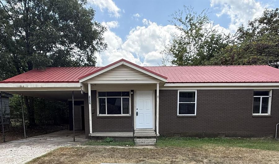 1007 Montclair St, Benton, AR 72015 - 3 Beds, 1 Bath