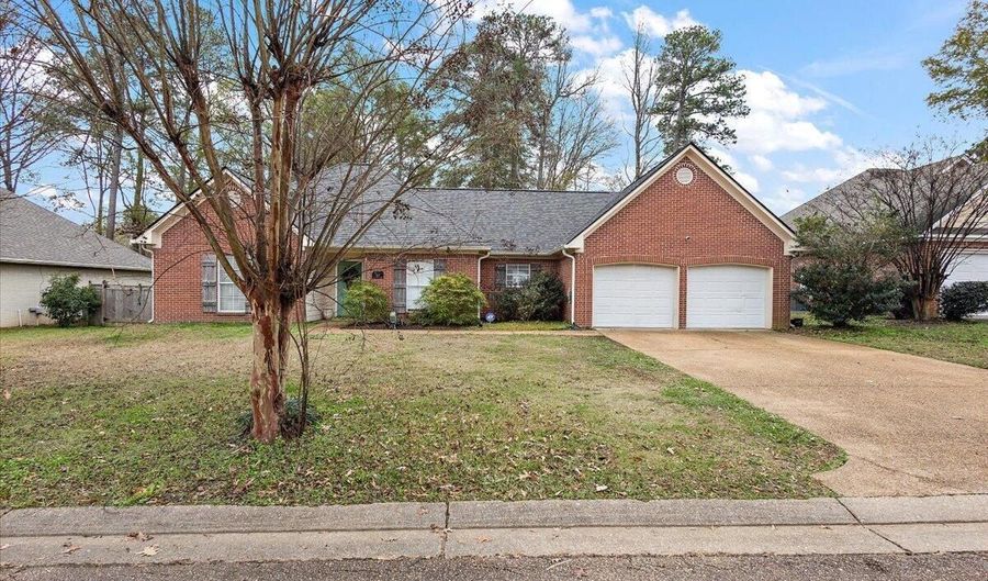 437 Old Town Cir, Brandon, MS 39042 - 3 Beds, 2 Bath