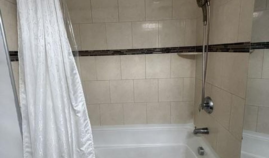 402 4TH Ave 106, Asbury Park, NJ 07712 - 1 Beds, 1 Bath