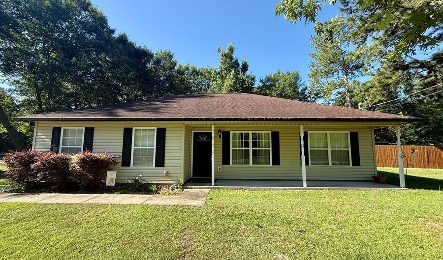 212 Academy, Ashford, AL 36312 - 3 Beds, 2 Bath