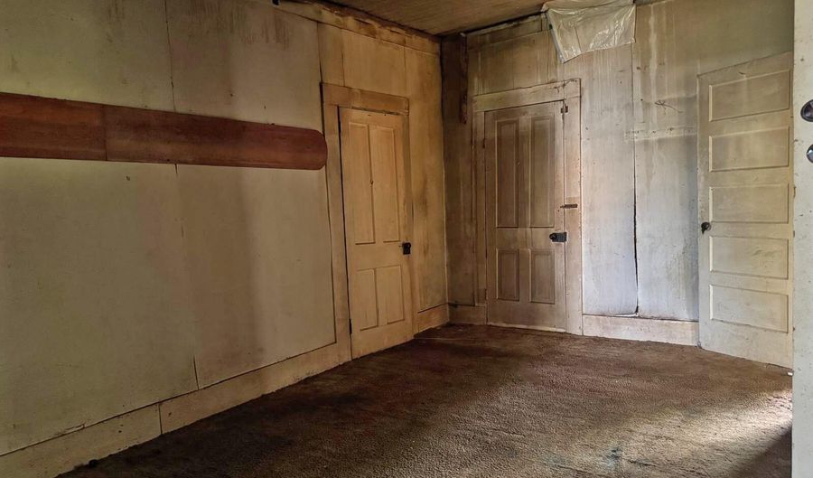 724 E Cherokee St, Brookhaven, MS 39601 - 3 Beds, 1 Bath