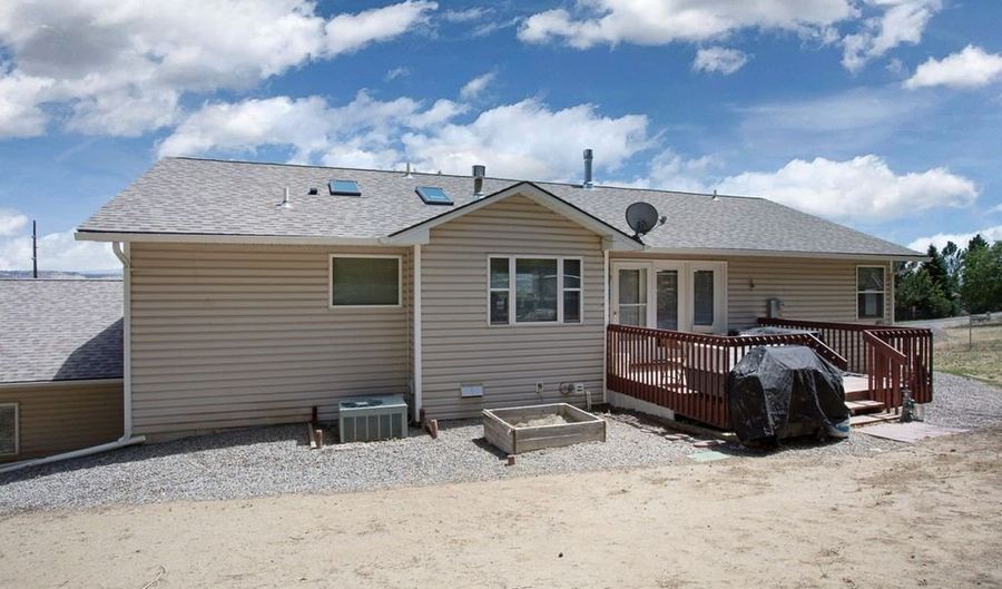 15 Rimrock Dr, Bridger, MT 59014 - 5 Beds, 3 Bath