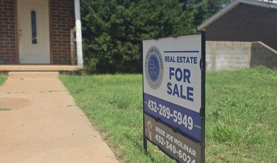 1108 NW 7th St, Andrews, TX 79714 - 2 Beds, 1 Bath
