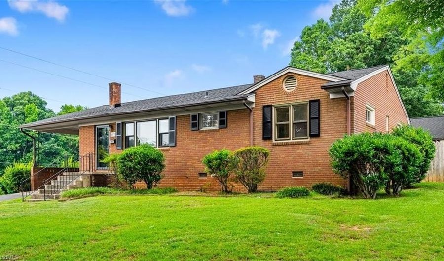 603 Shamrock Rd, Asheboro, NC 27203 - 3 Beds, 2 Bath
