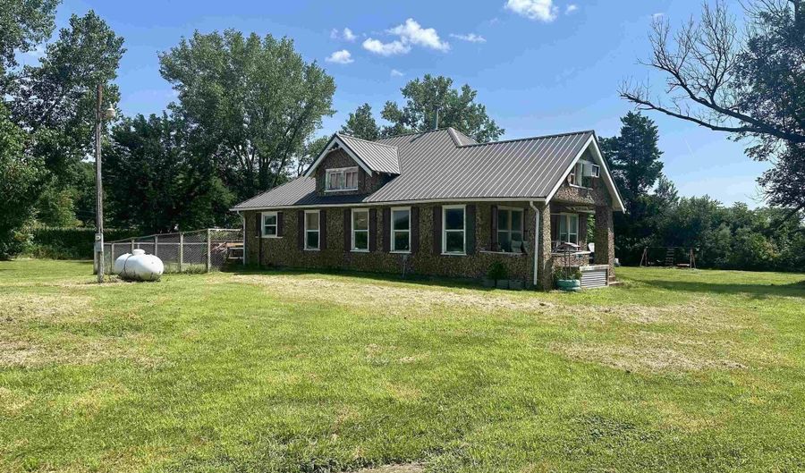 7153 189Th St, Albia, IA 52531 - 3 Beds, 2 Bath