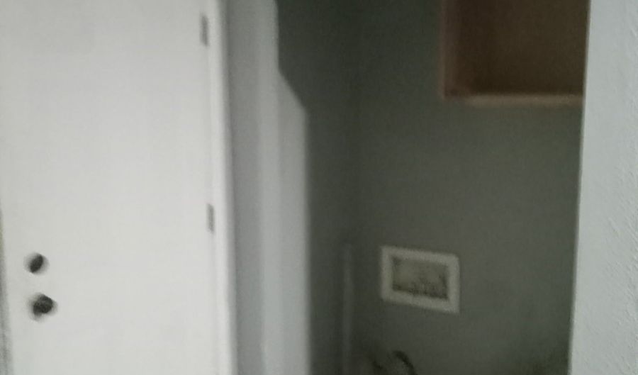 925 Mercedes St, Albany, GA 31705 - 3 Beds, 2 Bath