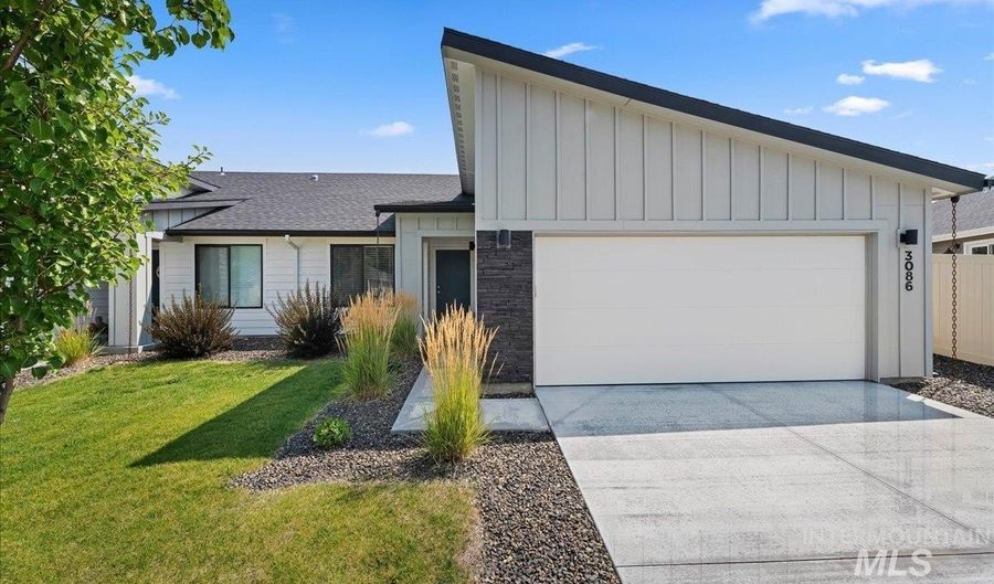 3086 S Green Forest Way, Boise, ID 83709 - 3 Beds, 2 Bath