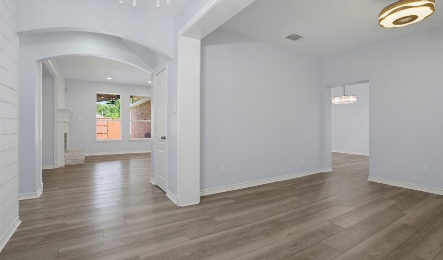1402 Bradford Trace Dr, Allen, TX 75002 - 5 Beds, 3 Bath
