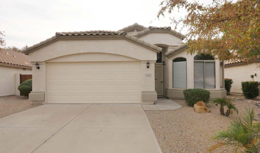 11217 W EDGEMONT Ave, Avondale, AZ 85392 - 3 Beds, 2 Bath