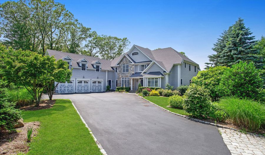 266 Great Plain Rd, Danbury, CT 06811 - 4 Beds, 6 Bath