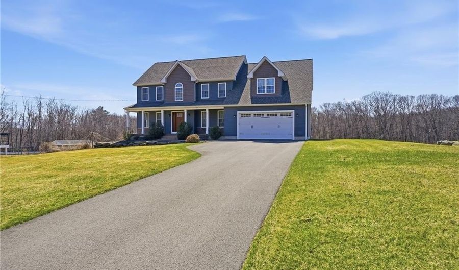 1268 Central Ave, Johnston, RI 02919 - 4 Beds, 3 Bath