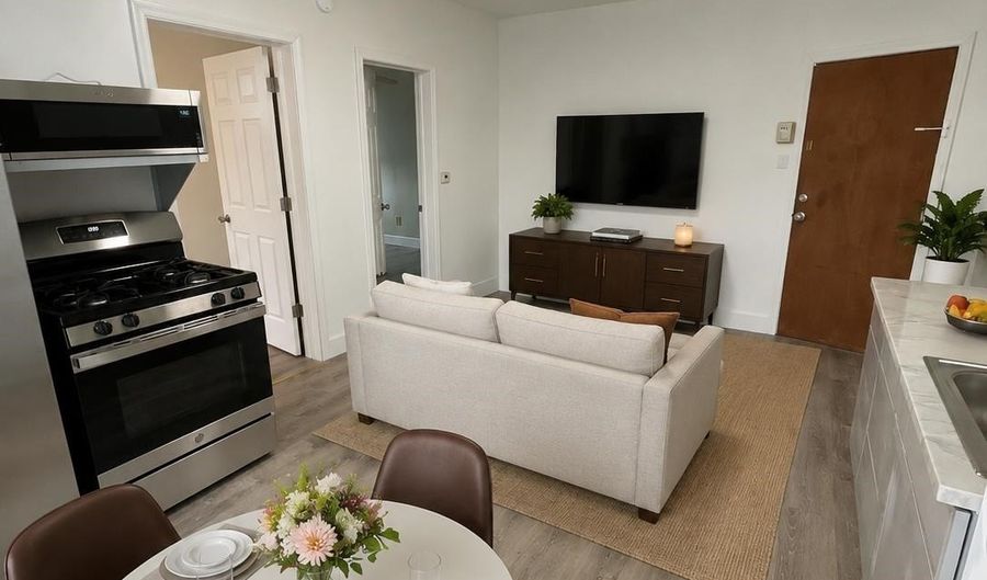 188 AVENUE F 6, Bayonne, NJ 07002 - 2 Beds, 1 Bath