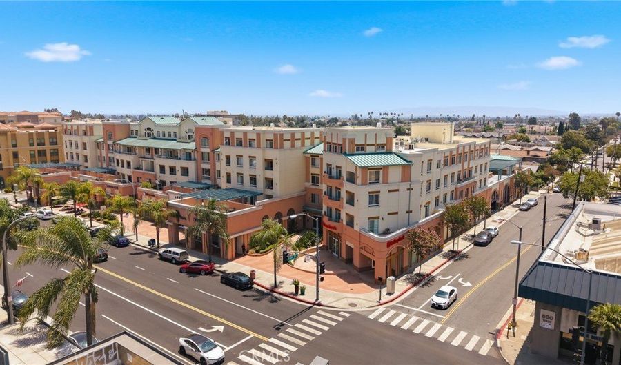 580 W Main St 302, Alhambra, CA 91801 - 2 Beds, 2 Bath