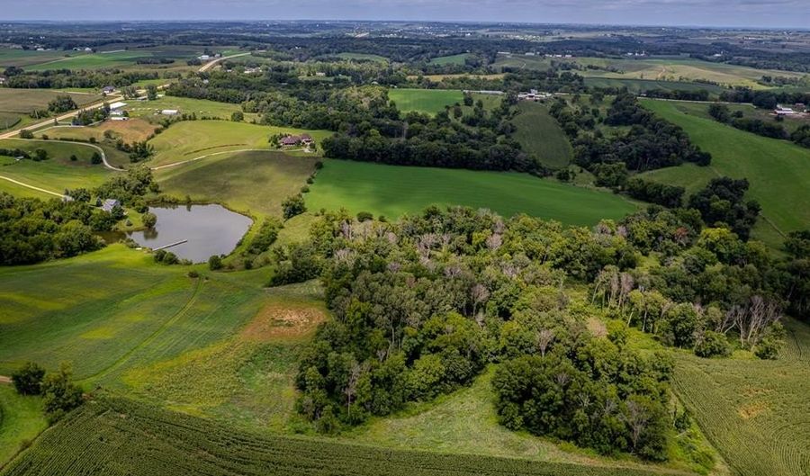 7654 County Rd X 40, Anamosa, IA 52205 - 0 Beds, 0 Bath