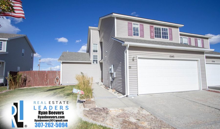 1242 Saker Ct, Casper, WY 82601 - 3 Beds, 3 Bath