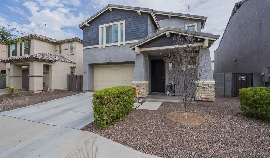 413 N 120th Ave, Avondale, AZ 85323 - 4 Beds, 3 Bath