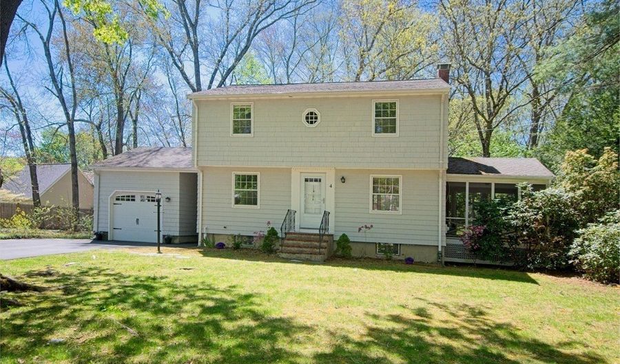 4 Applecrest Rd, Andover, MA 01810 - 4 Beds, 2 Bath