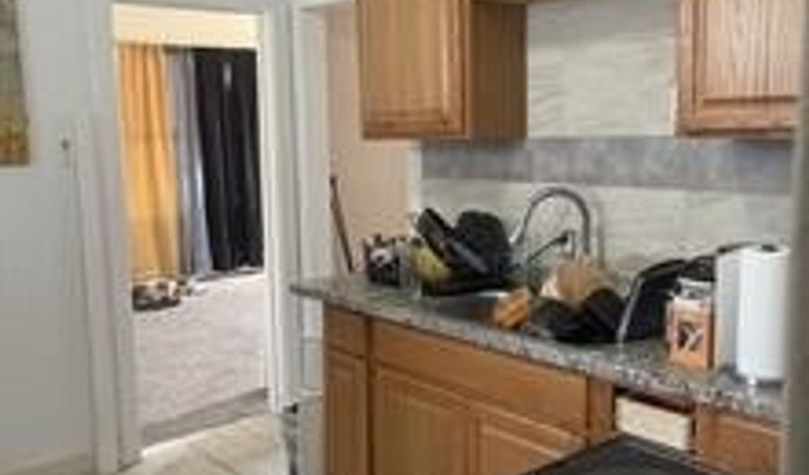 1976 LA BELLE St, Detroit, MI 48238 - 0 Beds, 2 Bath
