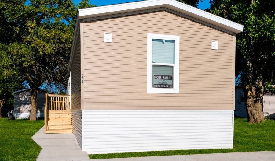 2303 Ethel Ave 49, Albert Lea, MN 56007 - 3 Beds, 2 Bath